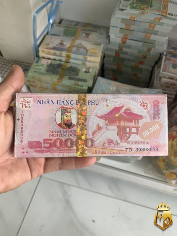 chiem bao thay tien roi danh so gi giai ma 10 giac mo hay gap 4 - Chiêm bao thấy tiền rơi đánh số gì? Giải mã 10 giấc mơ hay gặp