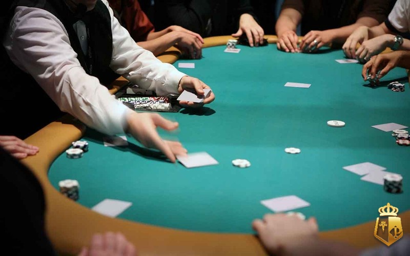 Combo bluff là gì? Chiến thuật tâm lý đánh lừa đối thủ combo bluff la gi chien thuat tam ly danh lua doi thu 6 - Combo bluff là gì? Chiến thuật tâm lý đánh lừa đối thủ